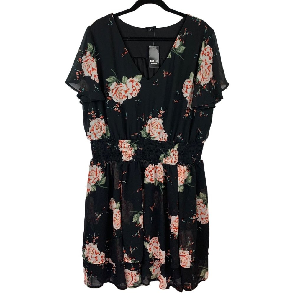 Torrid Black Floral Smocked Georgette Dress Size 2X V-Neck Tiered